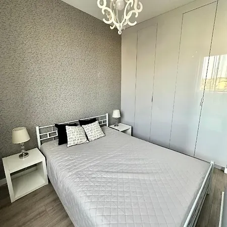 호텔 Project Comfort Apartament Siedmiogrodzka 1a/4 Wola-srodmiescie 바르샤바